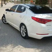 کیا اپتیما خلیج نیمه فول پاناروما