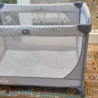 پارک و تخت نوزاد برند اتگلیسی جویی joie