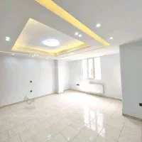 ۵۰ متر نوساز/ آسانسور دار/خوش نقشه
