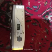 یک دوربین عکاسی ویک‌ ساعت