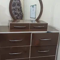 میز آرایش چوب گردو