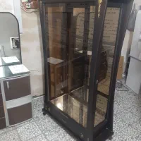 کمد ویترین اینه ای