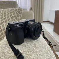 دوربین سونی a6400 همراه با لنز ۱۸ـ۵۰ oss