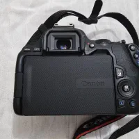 دوربین عکاسی canon 250D