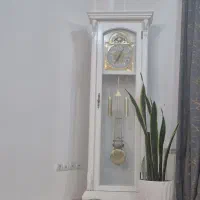 ساعت ایستاده