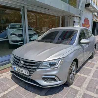 ام جی mg 5 2014 سیلور درحد صفر