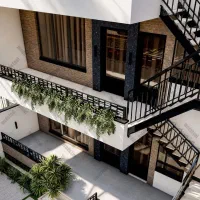 اپارتمان-بسیار-تمیز-72متری-سند-دار