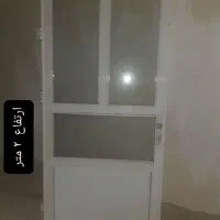 درب و پنجره الومینیوم  سالم با چهار چوب