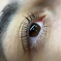لیفت مژه و ابرو