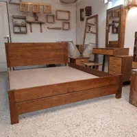 تختخواب چوبی گل نیلوفری