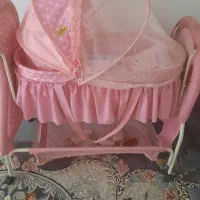 گهواره نوزاد و کریر