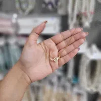 گردنبند و دستبند زنانه