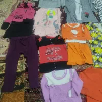 تعدادی لباس دخترانه سن ۵/۶سال و ۱۰تا ۱۲سال