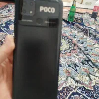 گوشی پوکوc40
