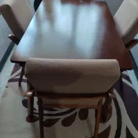 سرویس نهار خوری ۴نفره کاملا نو