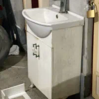 شیر دستشور سه گوش اهرمی برنجی رویه استیل
