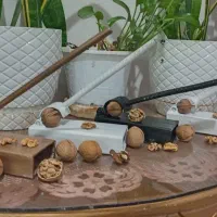 گردو شکن ، فندق شکن وپسته شکن فلزی