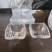 پیش دست وپیاله پذیرایی