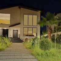 ویلا-استخردار3خواب550زمین-200بنا-فول-فرنیش-تک-برگ