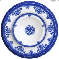 پیش دستی وپیاله زرین