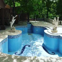 تاسیسات لوله کشی استخر و موتور خانه و ساختمان