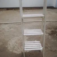 استند چوبی