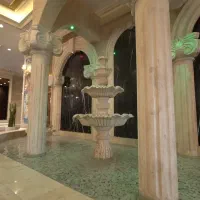 در قلب تهران اما به دور شلوغی / مرزداران