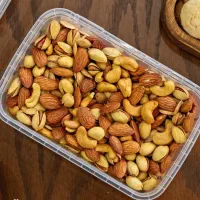 ظروف درب دار مایکروفری و فریزری شفاف و رنگی