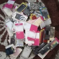 تعدادی قاب گوشی