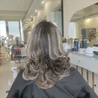 کوتاهی و براشینگ موی بانوان (آف ۵۰ % بمدت محدود)