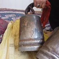 زنگ نروماده قدیمی جلورو