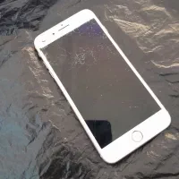 آیفون 8پلاس