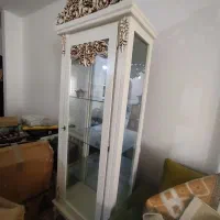 بوفه تاج دار
