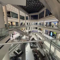 اجاره ۱۰۰ متر واحد تجاری/ اطلس مال / فقط برند