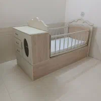 تخت مناسب نوزاد تا سه سال
