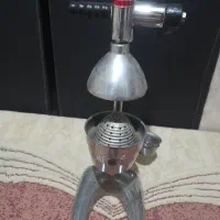 آب انار گیری