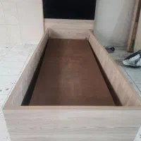 تخت یک نفره دو عدد (مشکی) و(طوسی)