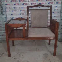 صندلی  تلفن قدیمی