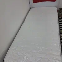 تخت خواب ودوشک