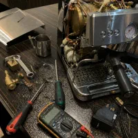 تعمیر و سرویس انواع دستگاه اسپرسو
