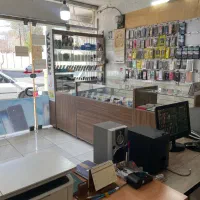 ویترین مغازه و تخته رگال و تابلو موبایلی