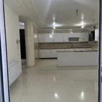 اپارتمان طبقه همکف  خیابان  امام