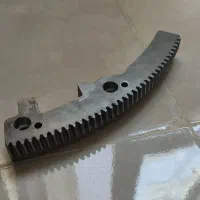 دنده هلالی زاویه‌زن برقی