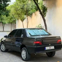 پژو ۴۰۵ مدل ۸۲