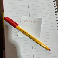 خودکار قرمز