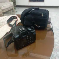دوربین canon 1000D