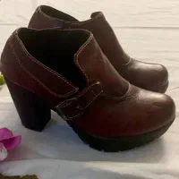 کفش پاشنه بلند جیگری