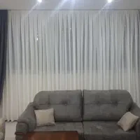 پرده پذیرایی و آشپزخانه