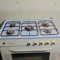 گاز و میز تلویزیون