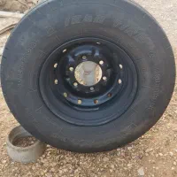 لاستیک و رینگ نیسان